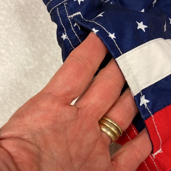 Hanna Andersson swim trunk and tee red white blue stripes and stars size 130 6/7 - Picture 6 of 11